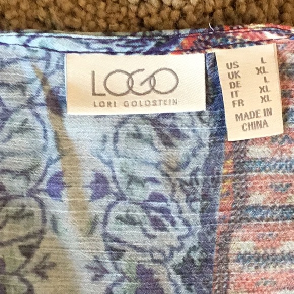 Light Ruffled Tunic - Picture 3 of 3